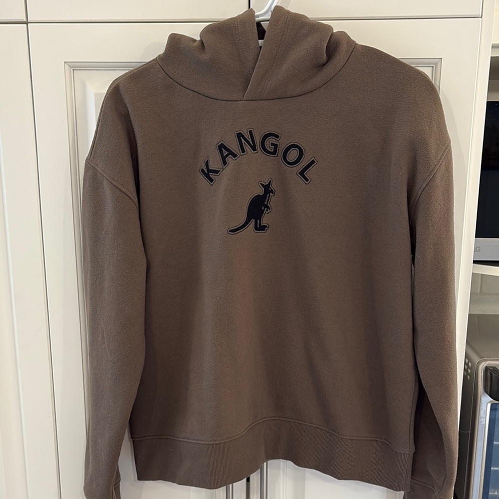 Kangol Brown Sweater with Iconic Logo. XL but fits like a small-medium.
